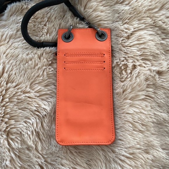 Hunter phone case lanyard - Picture 3 of 4